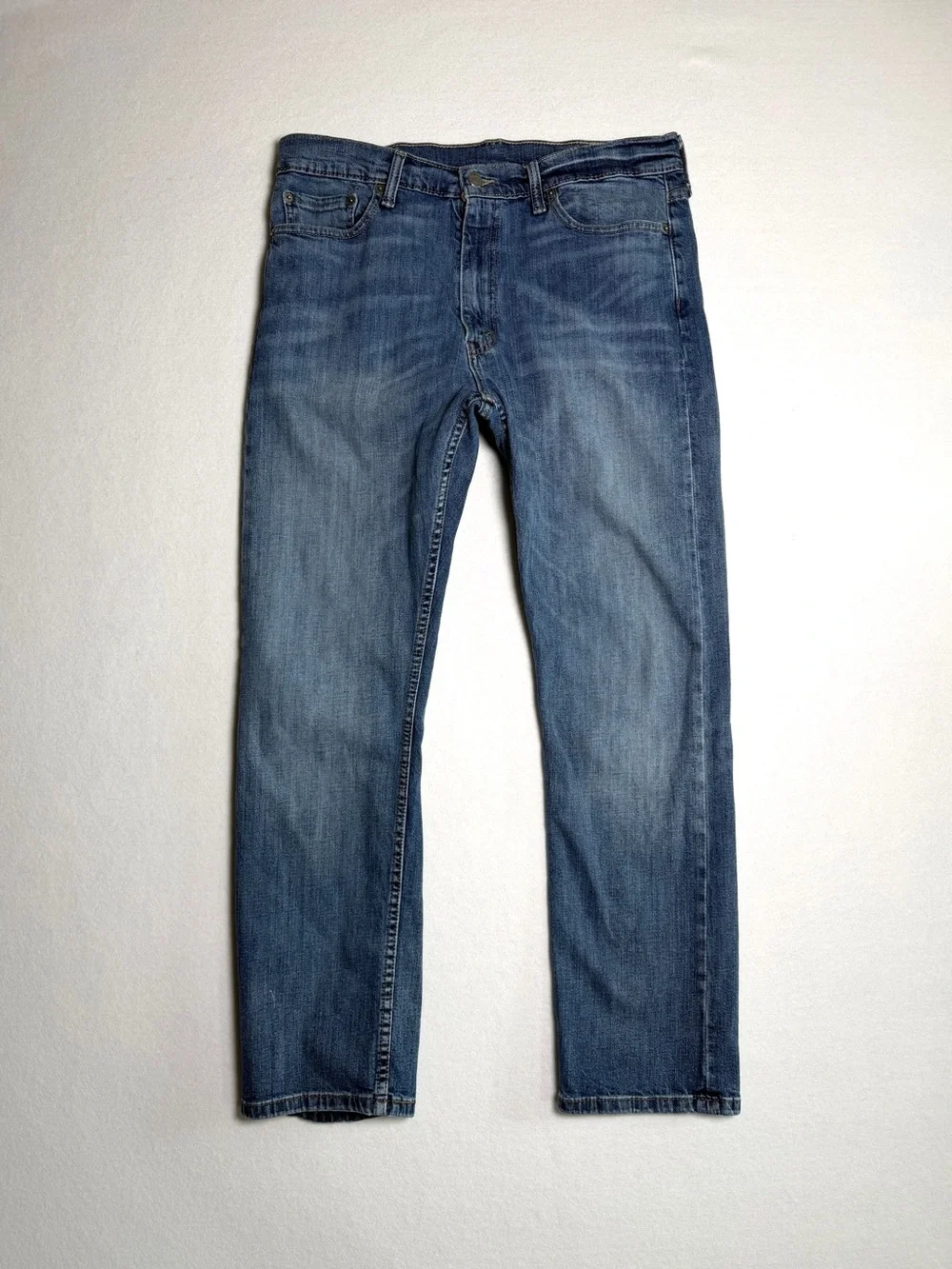 Levi's Men 513 Slim Straight Med-Dark Wash Actual Size 33 x 28 READ DESCRIPTION